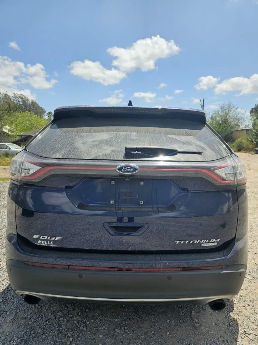2016 Ford Edge