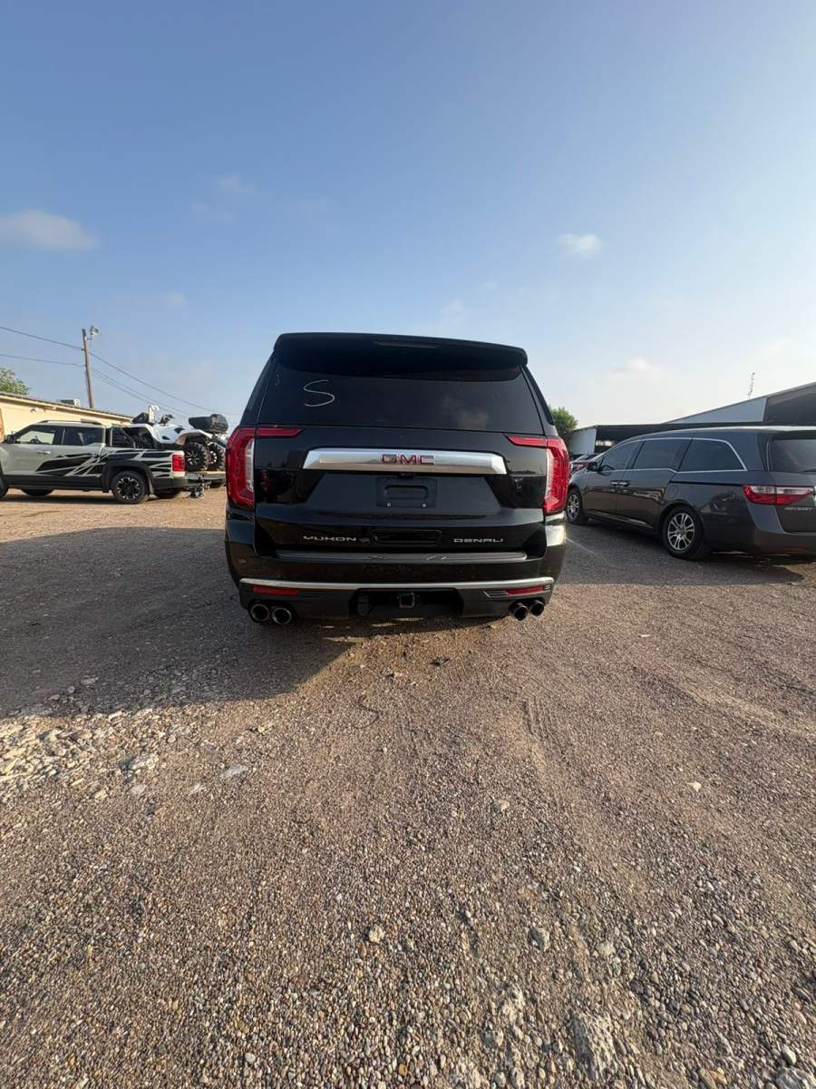 2021 GMC Yukon