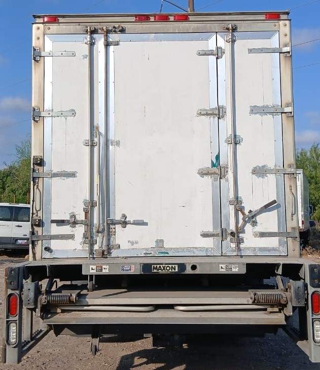 2019 Freightliner M2 106