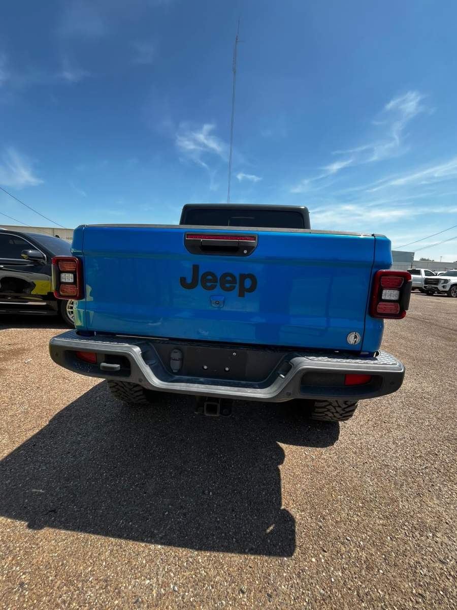 2021 Jeep Gladiator