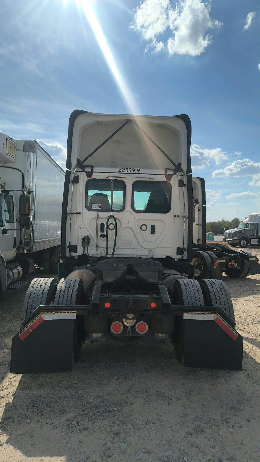2019 Freightliner CASCADIA
