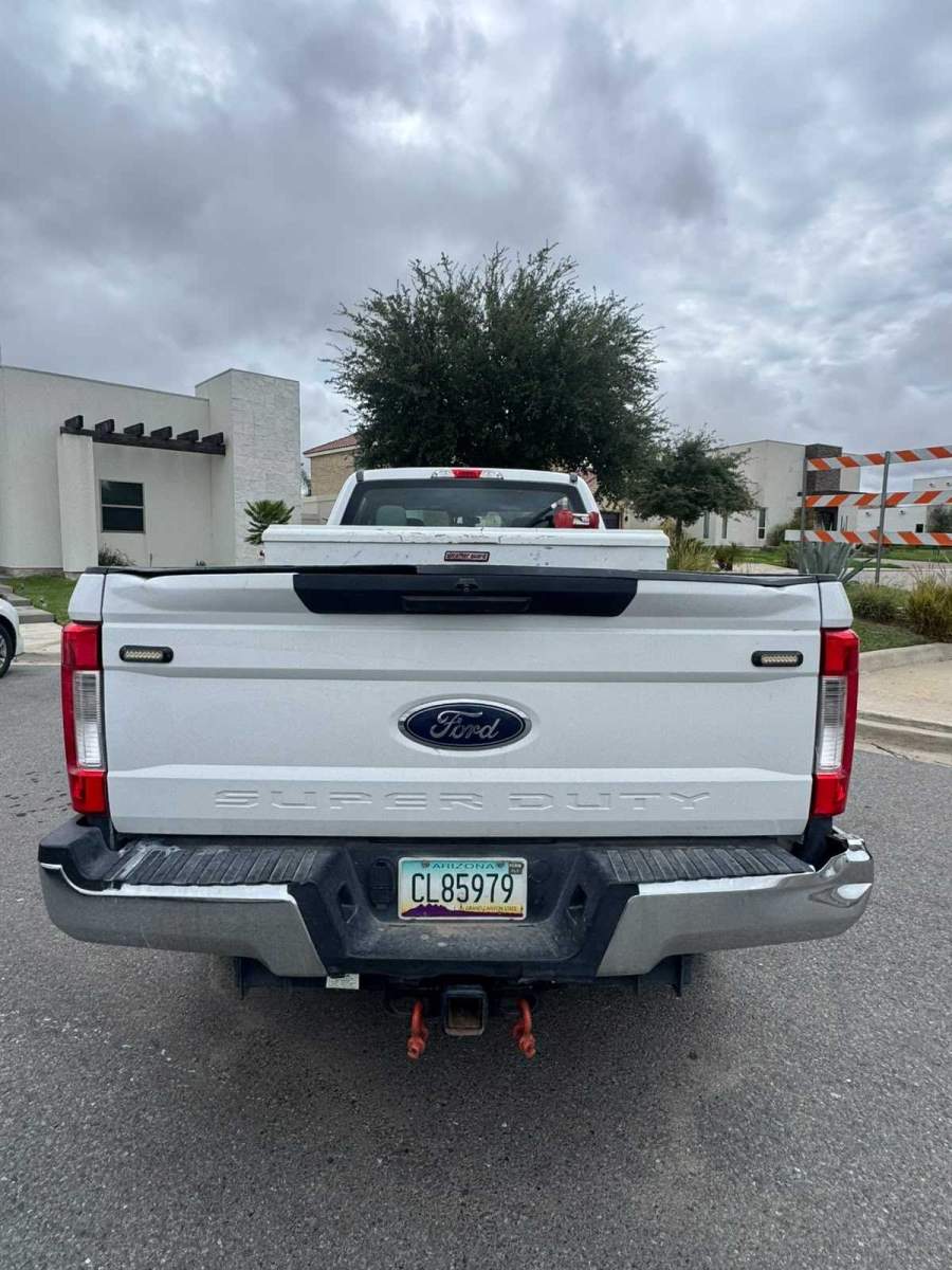 2019 Ford F-350 SUPER DUTY