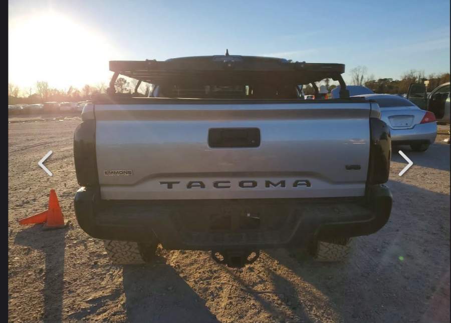 2016 Toyota Tacoma SR5 V6 / TRD Off-Road / TRD Sport