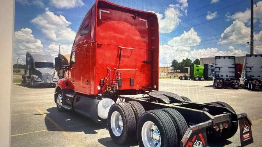 2020 Kenworth T680