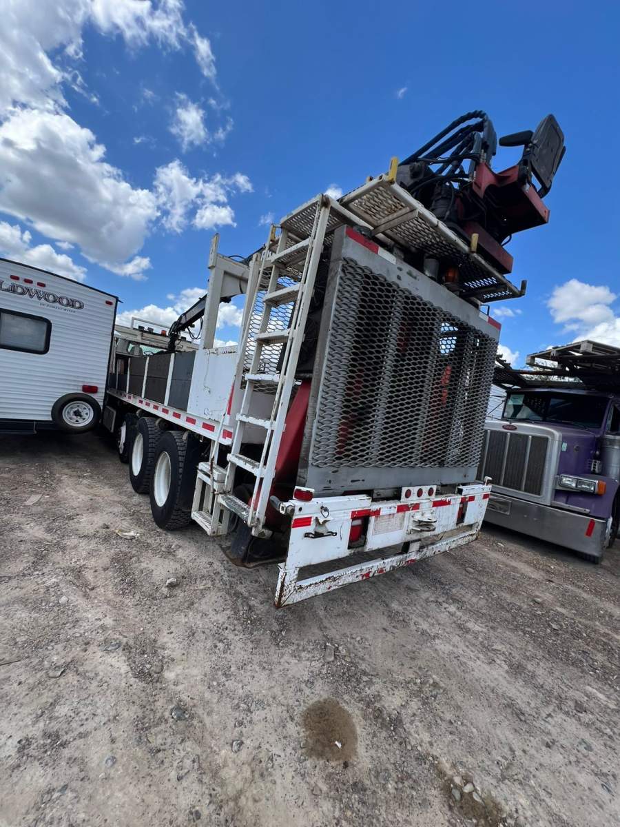 2016 Freightliner 114SD