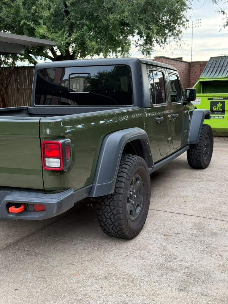 2021 Jeep Gladiator