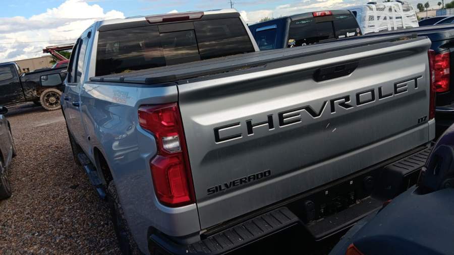 2021 Chevrolet Silverado  1500 LT Trail Boss