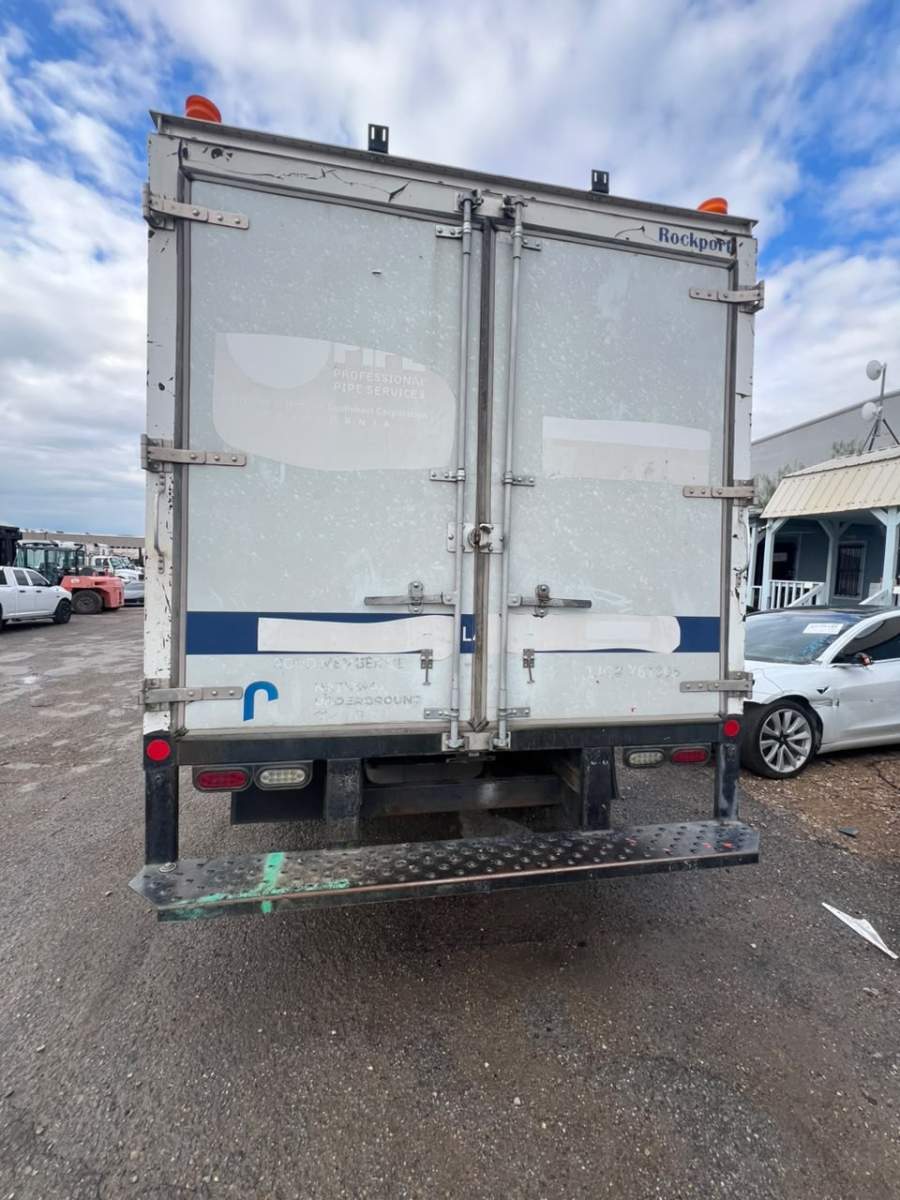 2016 Ford E-450