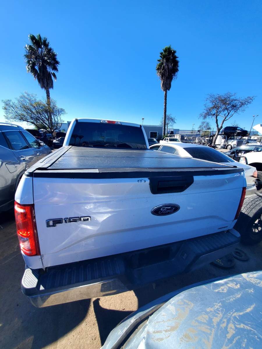 2016 Ford F-150 XL / XLT
