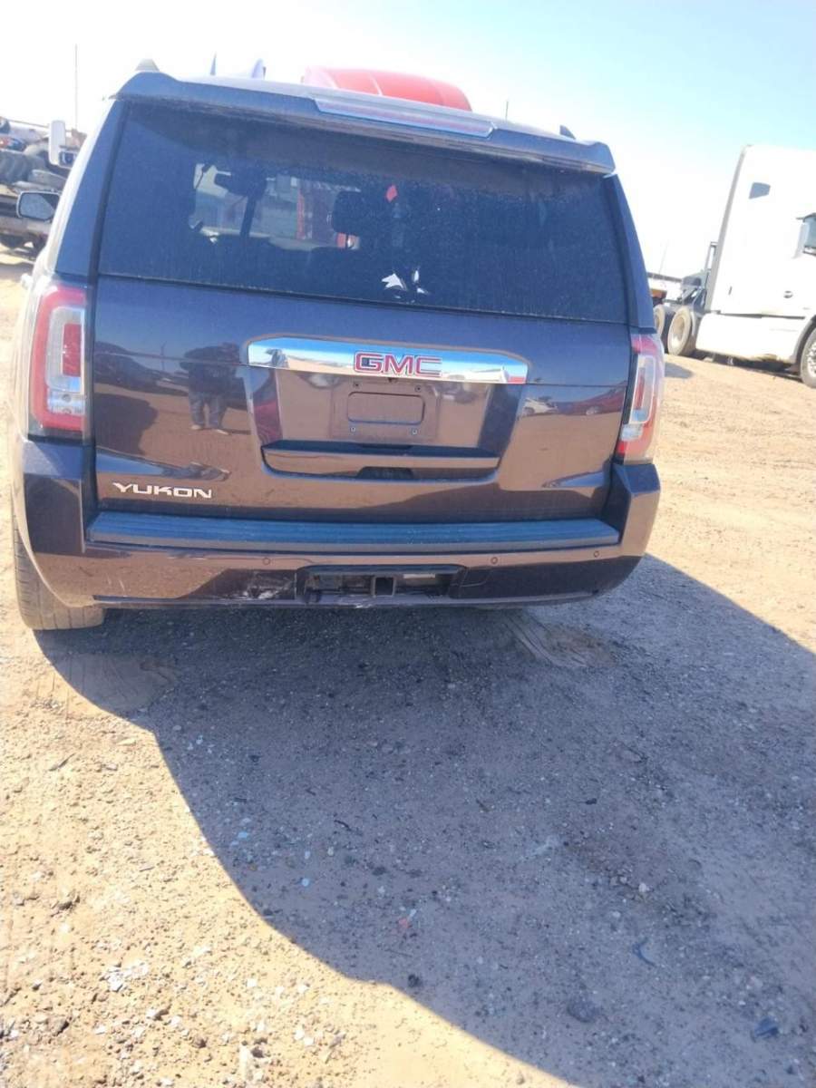 2016 GMC Yukon
