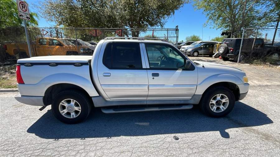 2003 Ford Explorer Sport Trac