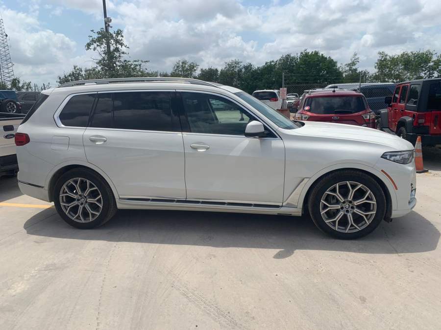 2020 BMW X7 xDrive40i