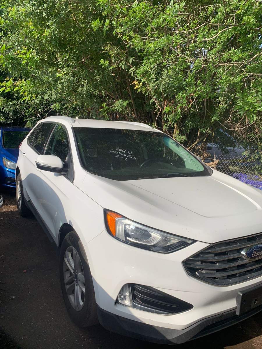 2020 Ford Edge