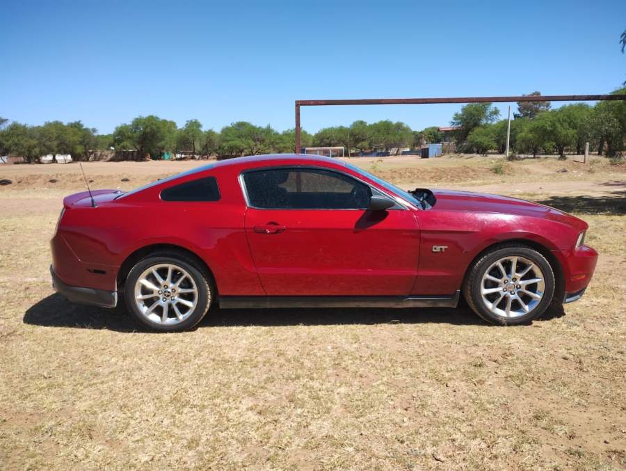 2010 Ford Mustang
