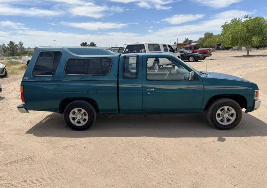 1997 Nissan Truck