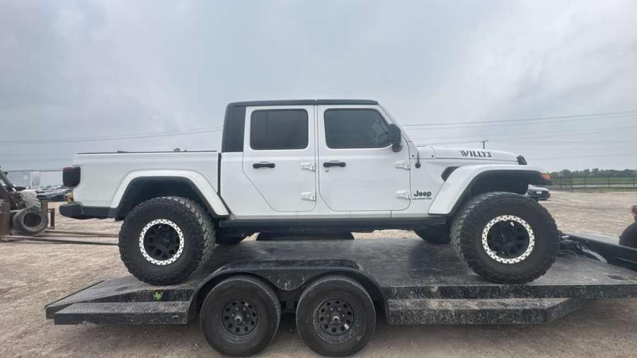 2021 Jeep Gladiator