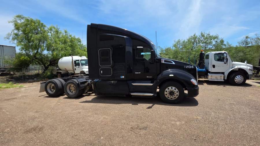 2016 Kenworth T680