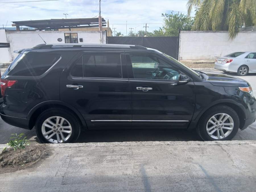 2015 Ford Explorer