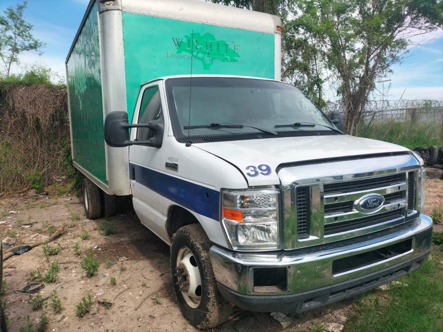 2019 Ford E-350 Super Duty