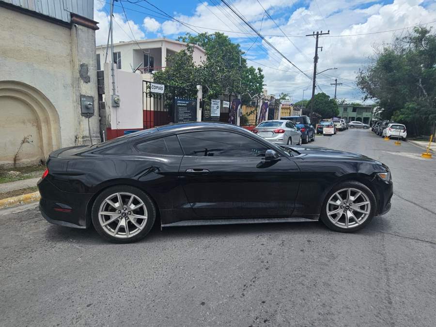 2015 Ford Mustang