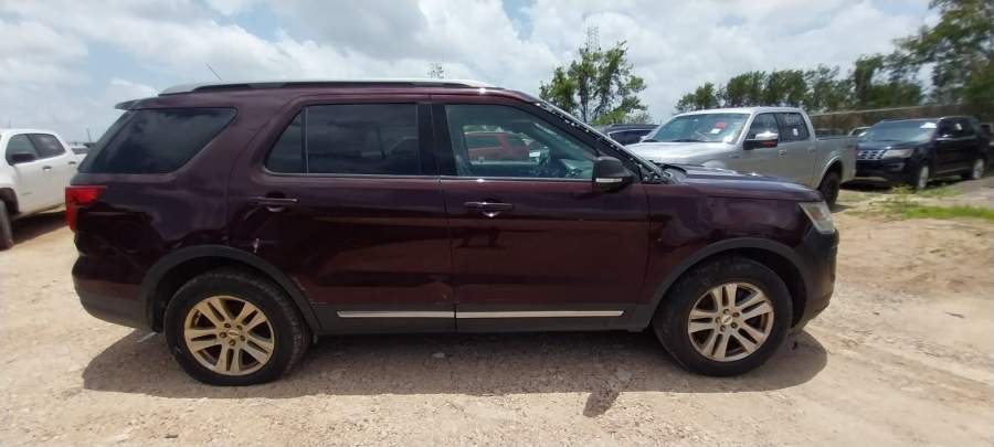 2019 Ford Explorer