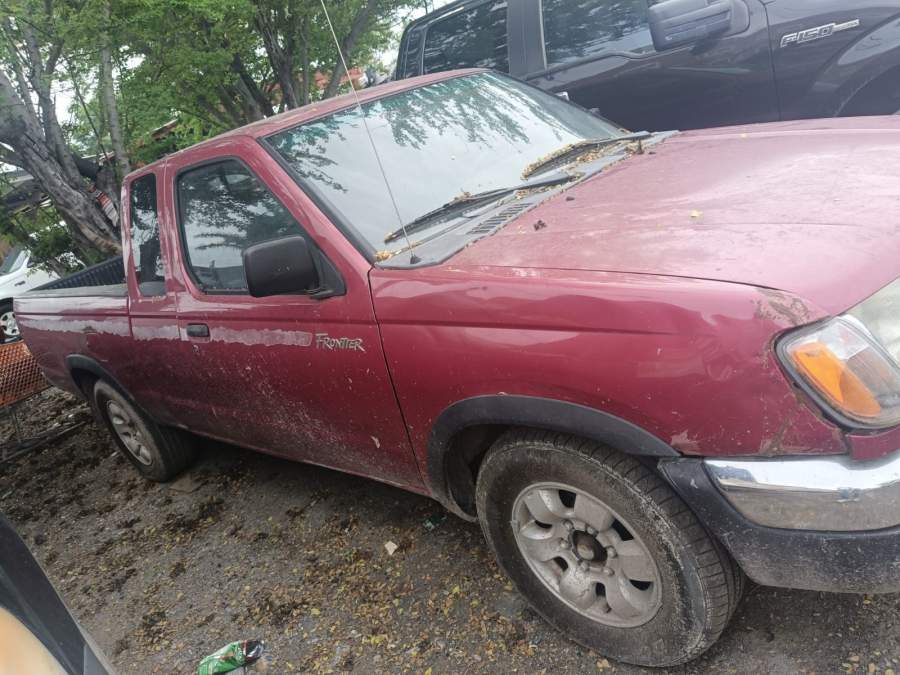 1998 Nissan Frontier