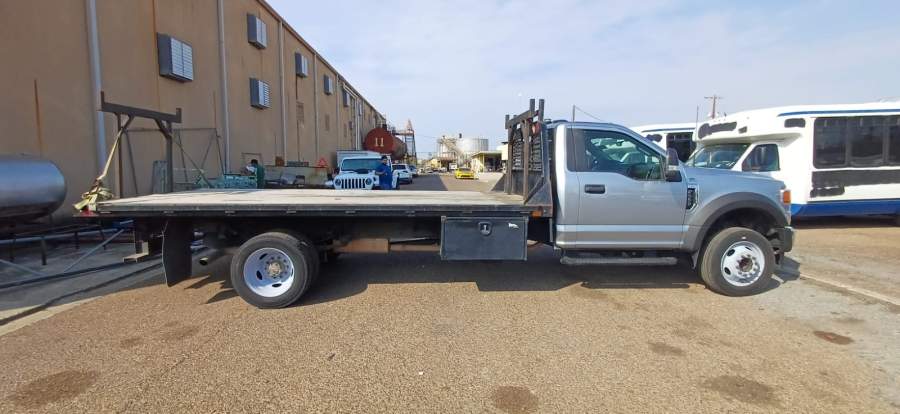 2022 Ford F-550