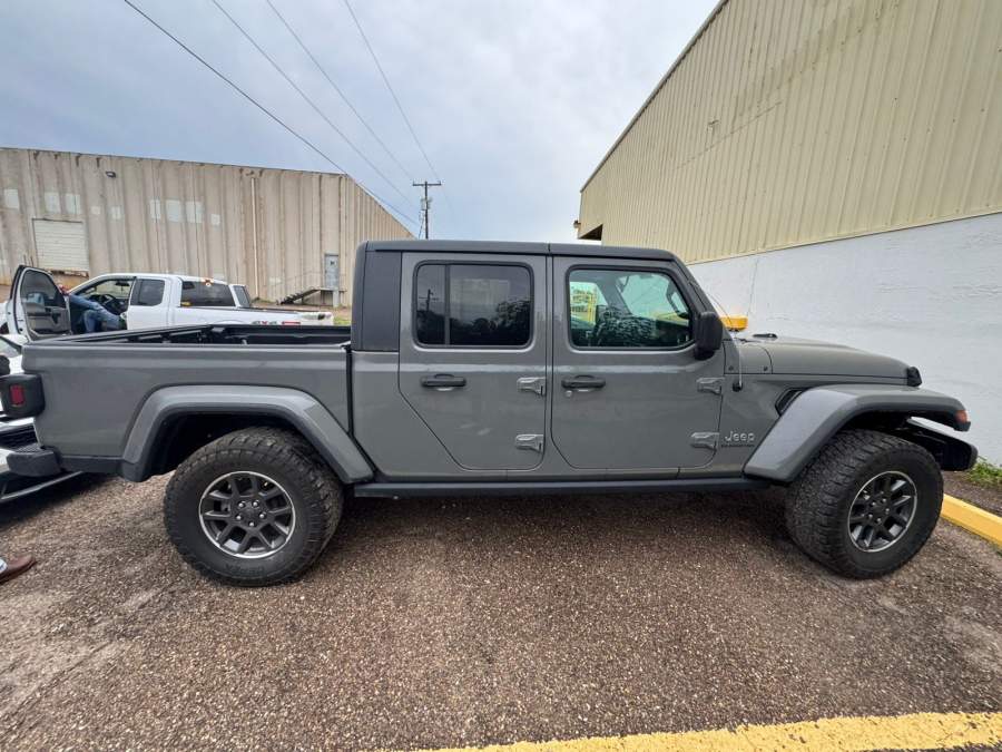 2020 Jeep Gladiator