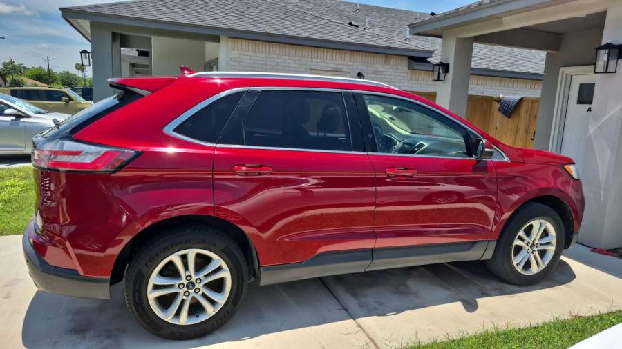 2019 Ford Edge