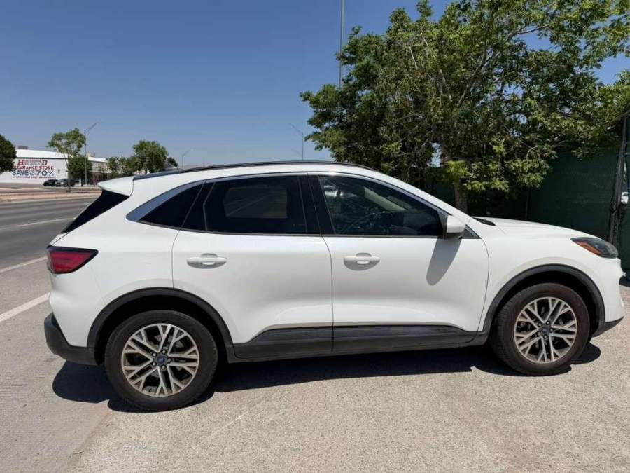 2020 Ford Escape