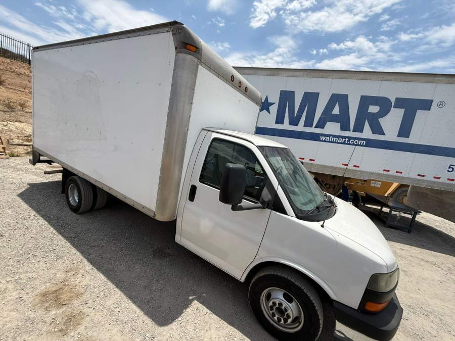 2007 GMC Savana G3500