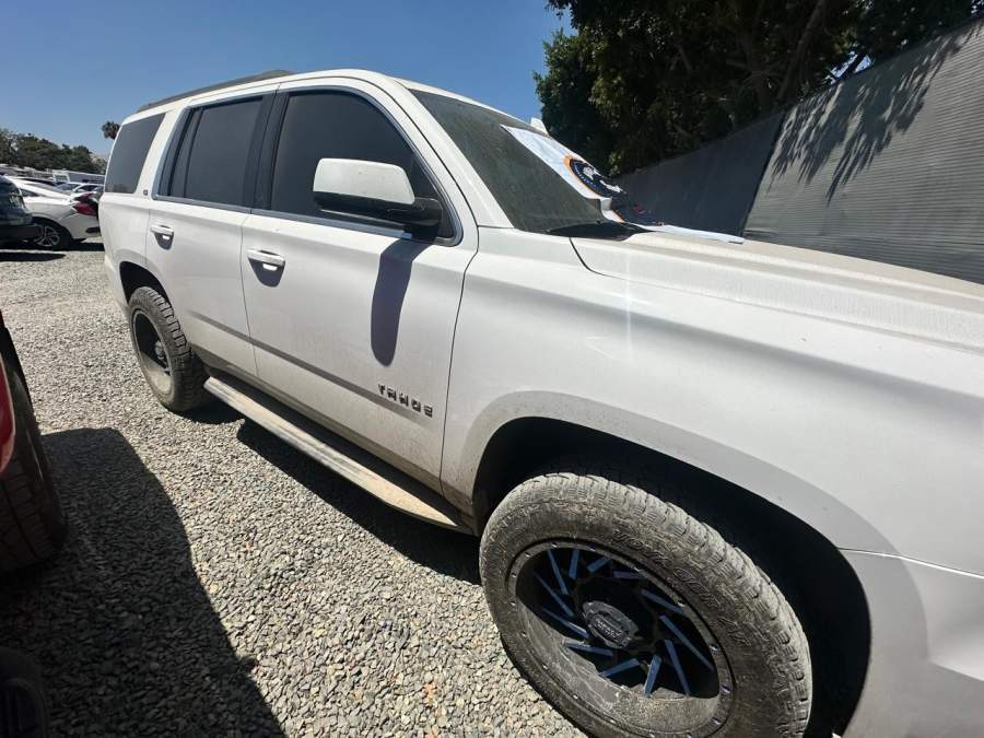 2015 Chevrolet Tahoe LS