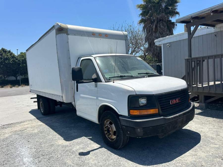 2006 GMC Savana 3500