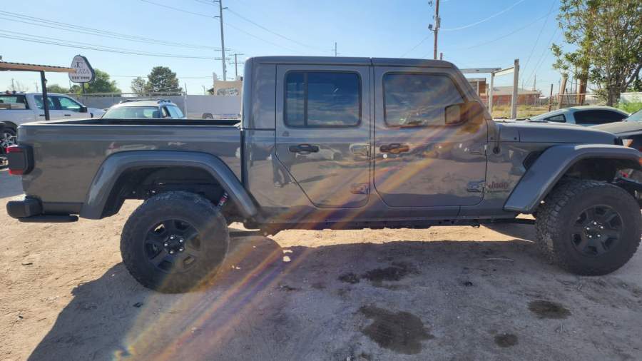2021 Jeep Gladiator