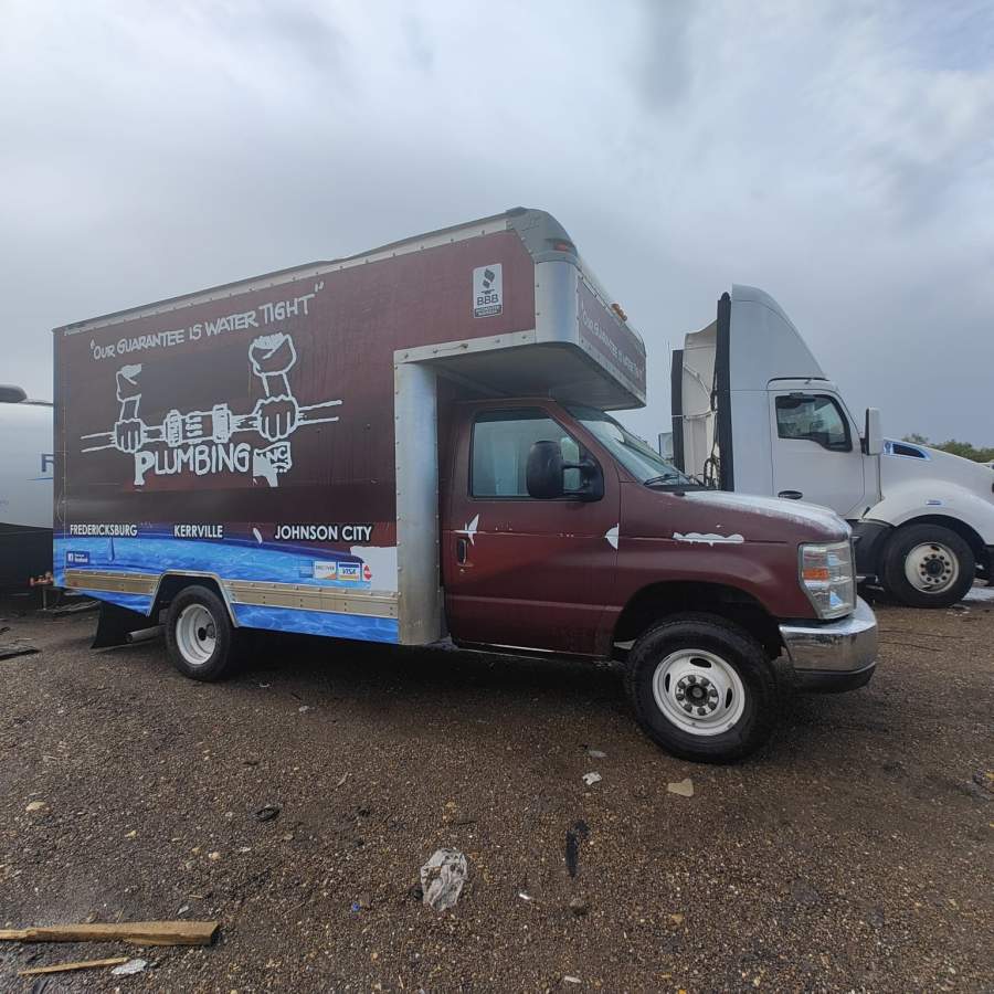 2016 Ford E-350 Super Duty