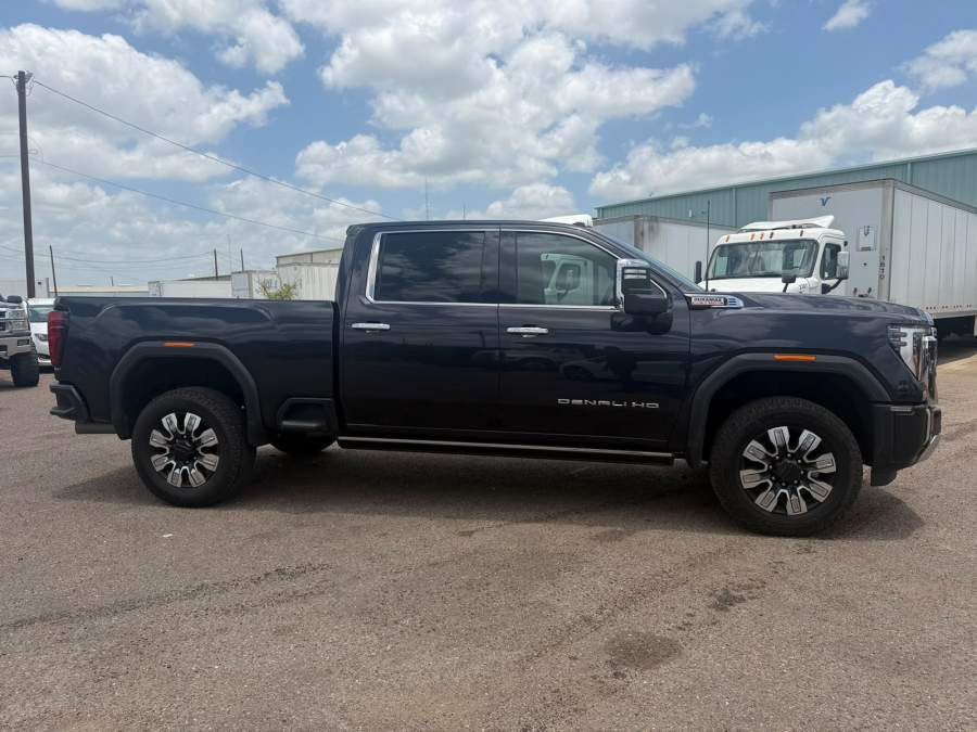 2024 GMC Sierra HD