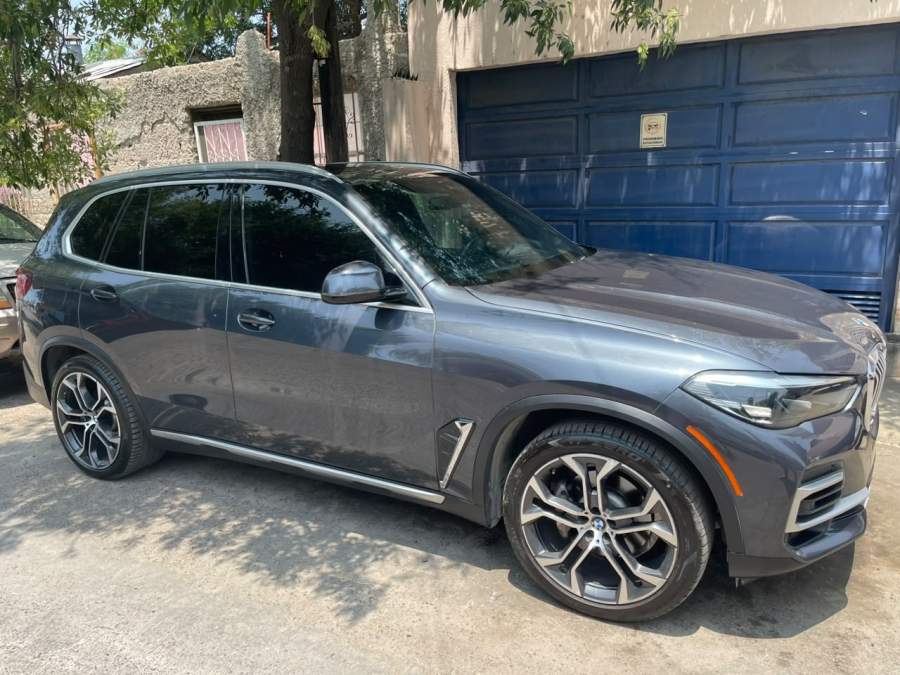 2022 BMW X5