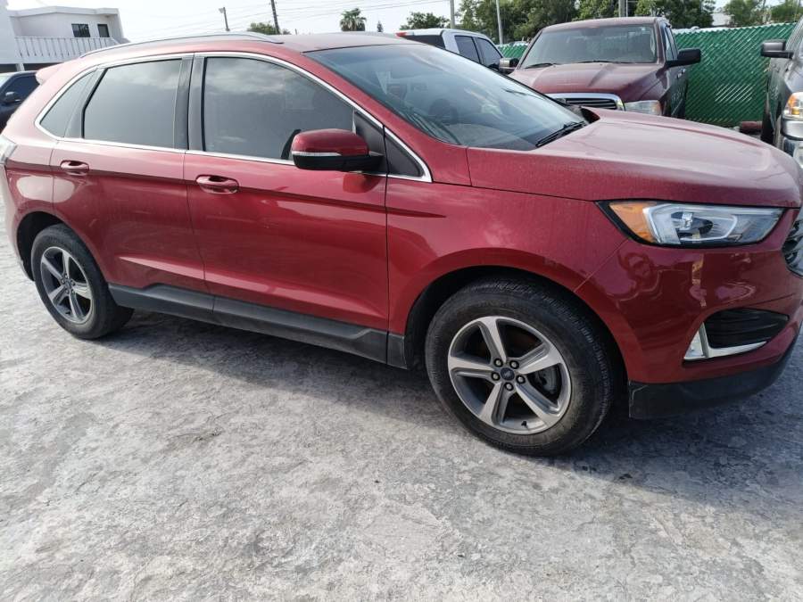 2020 Ford Edge