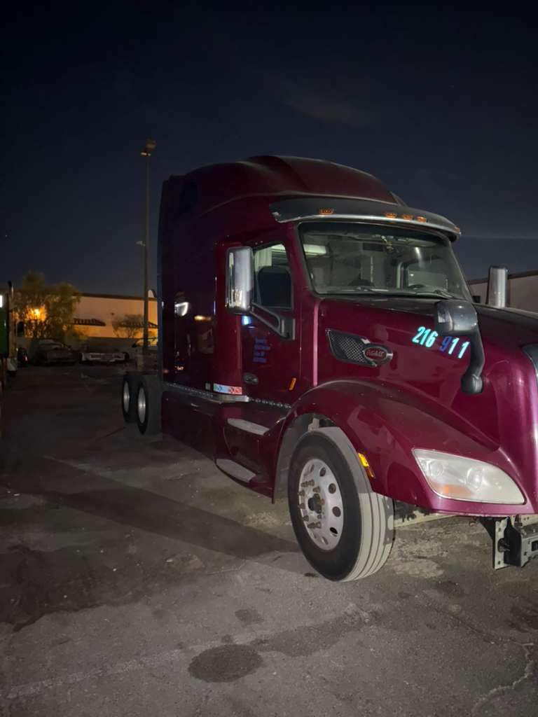 2020 Peterbilt MODEL 579