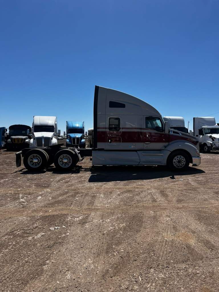 2022 Kenworth T680