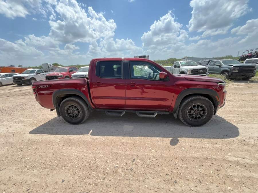 2023 Nissan Frontier