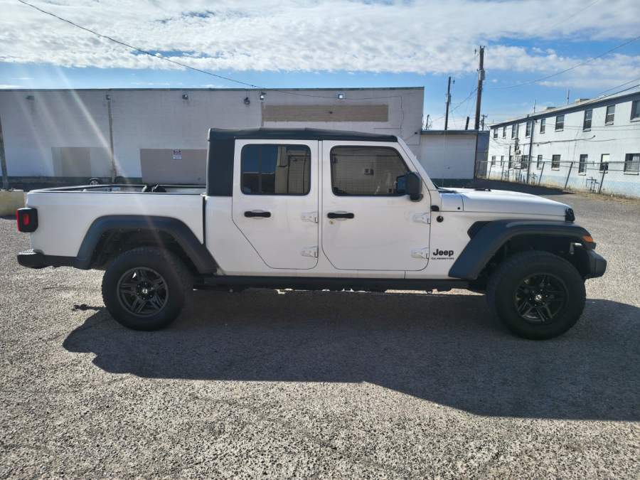 2021 Jeep Gladiator