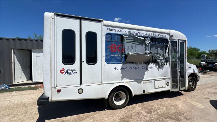 2017 Ford E-350 Super Duty