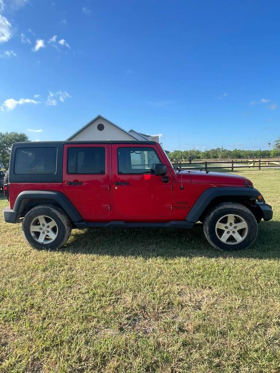 2016 Jeep Wrangler Unlimited Sport