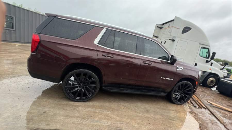2022 GMC Yukon