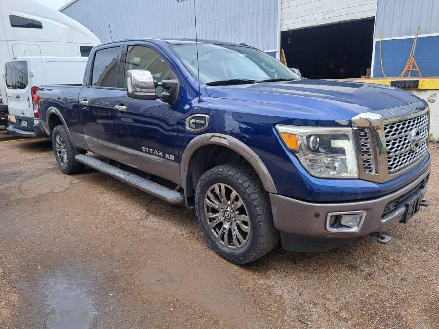 2016 Nissan Titan