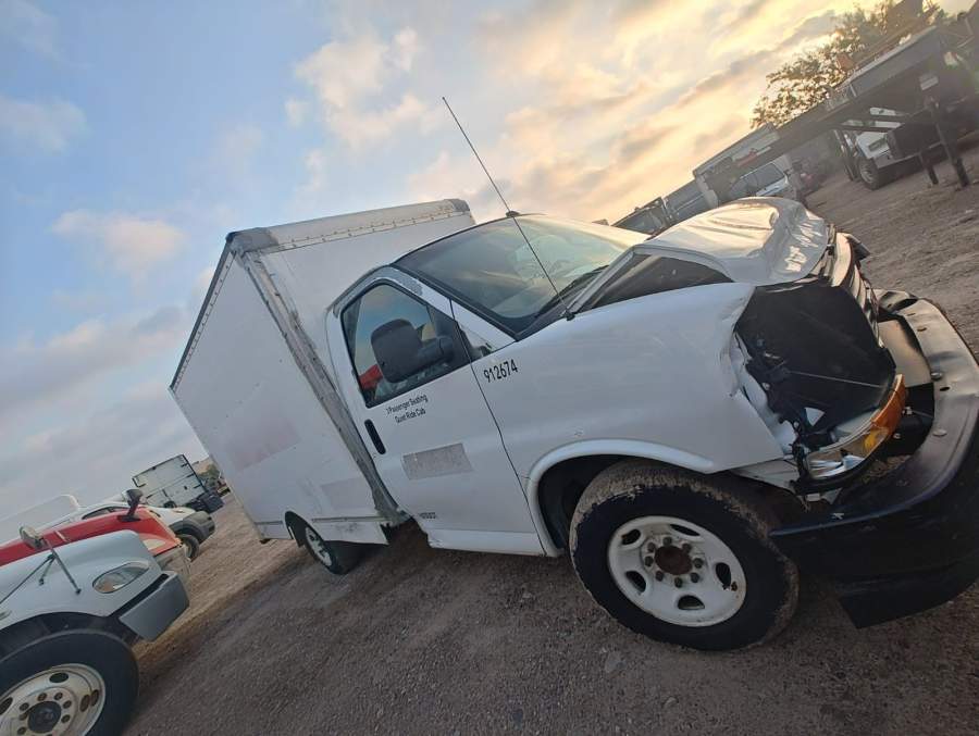 2019 GMC Savana 3500