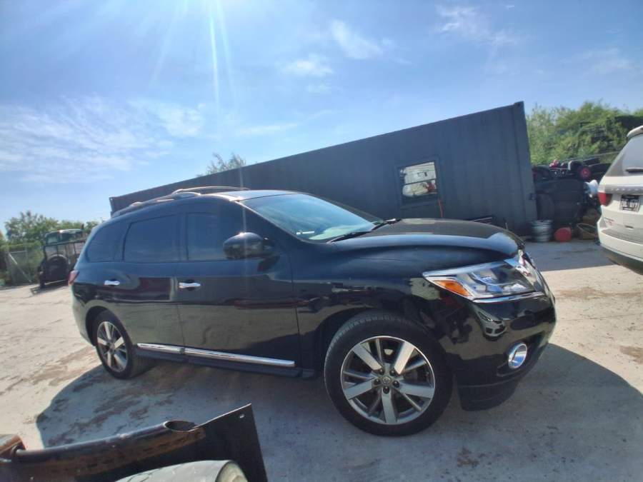 2016 Nissan Pathfinder