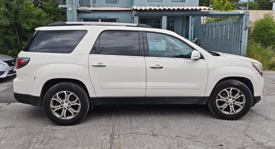 2015 GMC Acadia