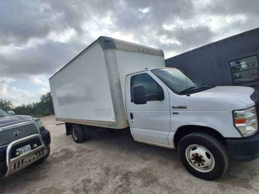 2019 Ford E-350 Super Duty